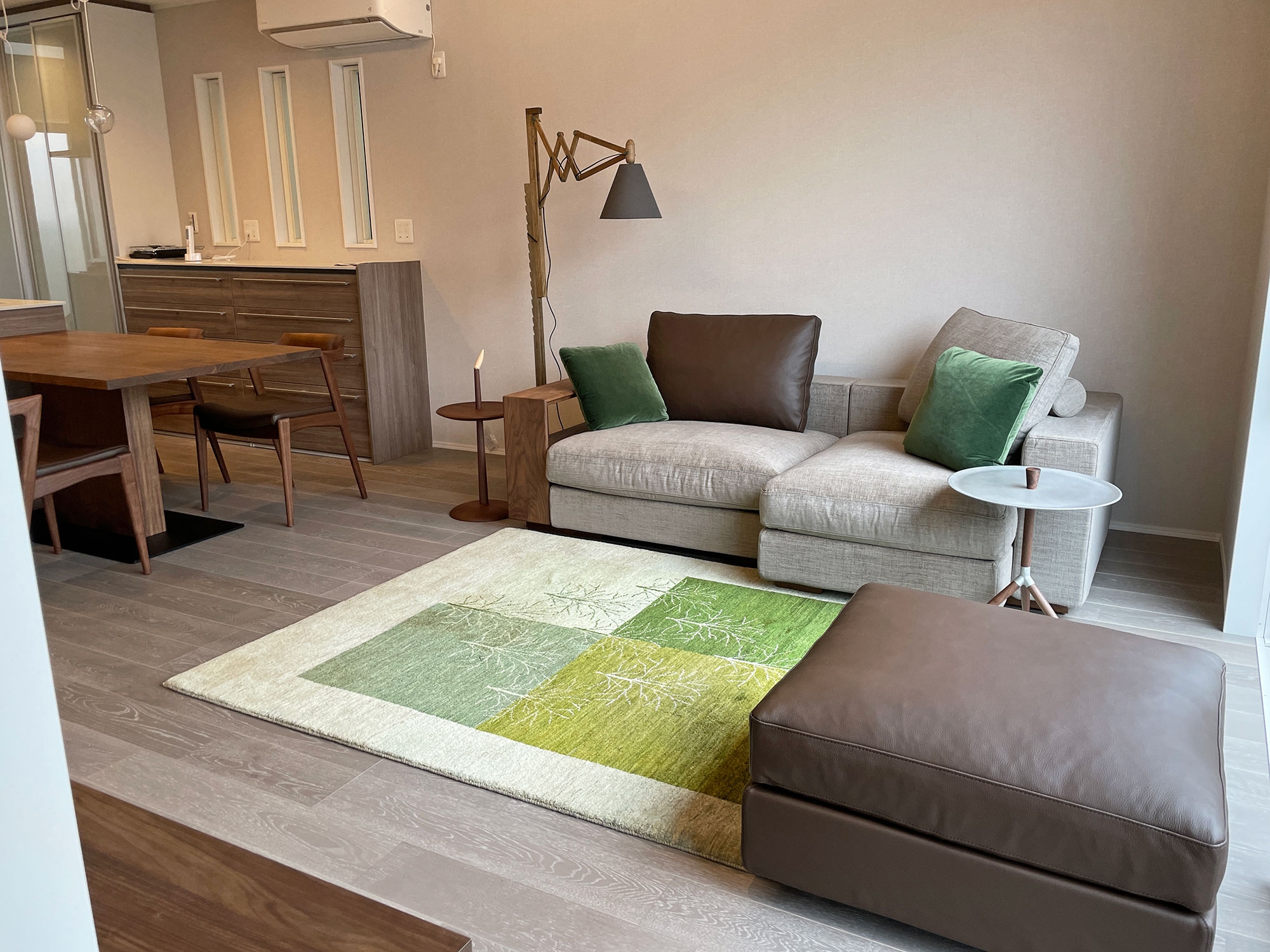 082 . ゆとりでゆったりと