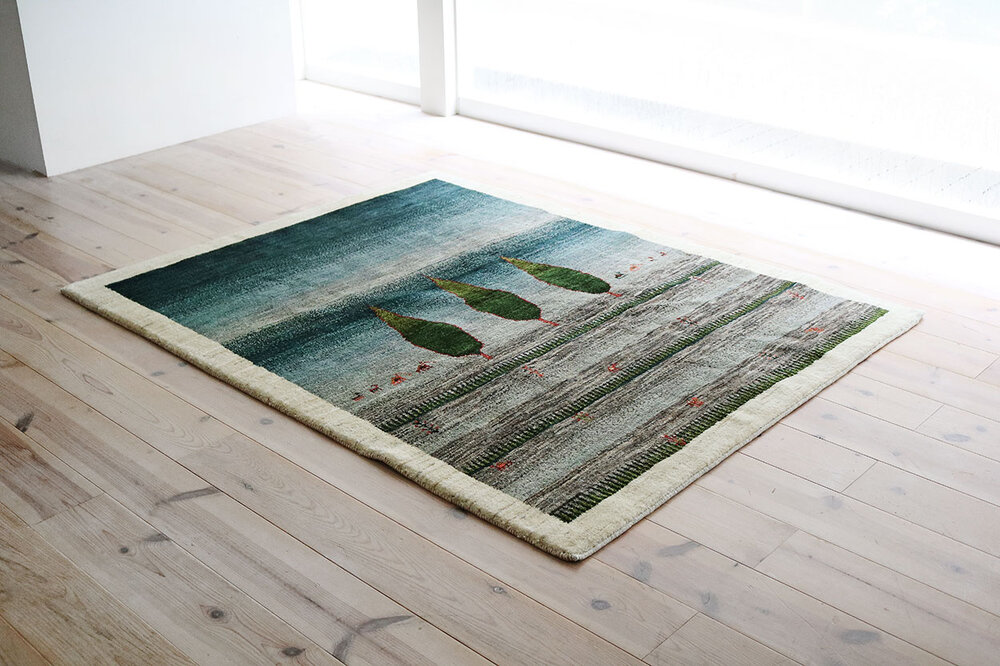 RAMで取り扱うギャッベ(木の模様)