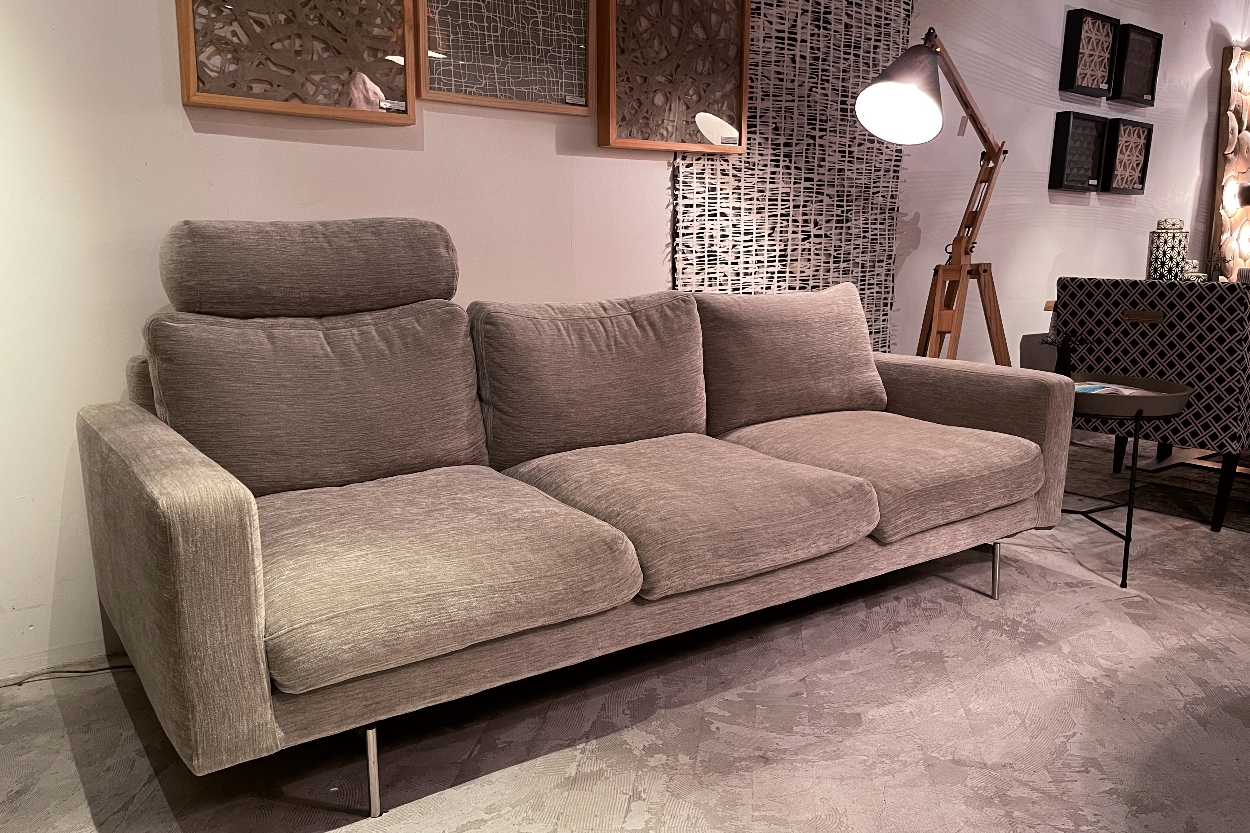 EDGE V1 Sofa（EDGE V1 ソファ） / OUTLET 3