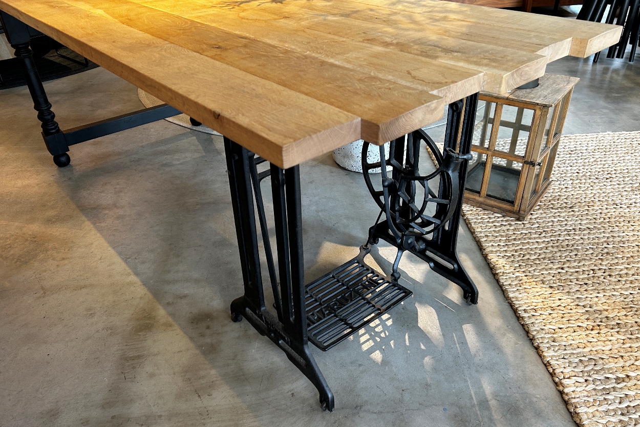 ミシンテーブル / OUTLET 3