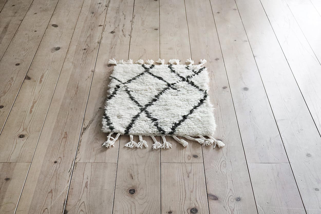 ベニワレンラグ