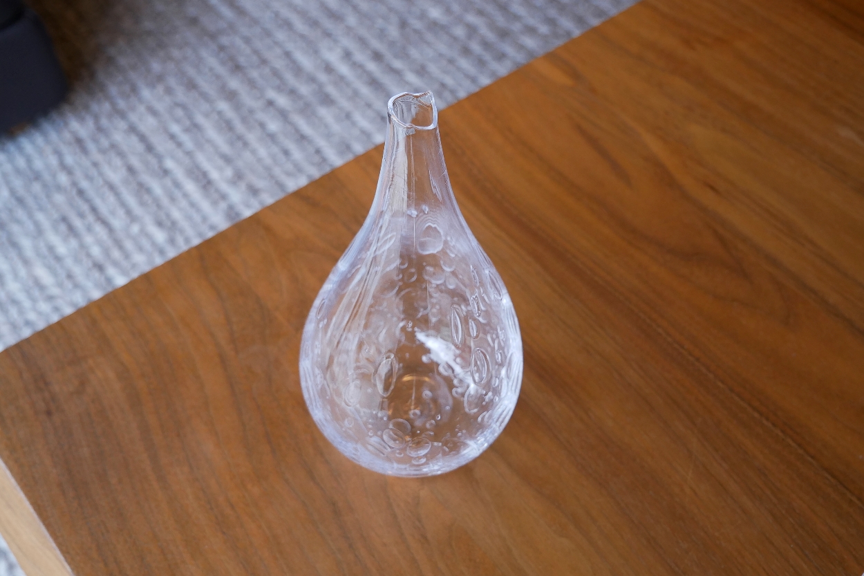 gla-gla 宙吹きガラス 一輪挿し 2