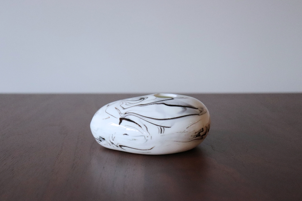Marble Pebble Vase M - マーブル ペブル ベース M 2