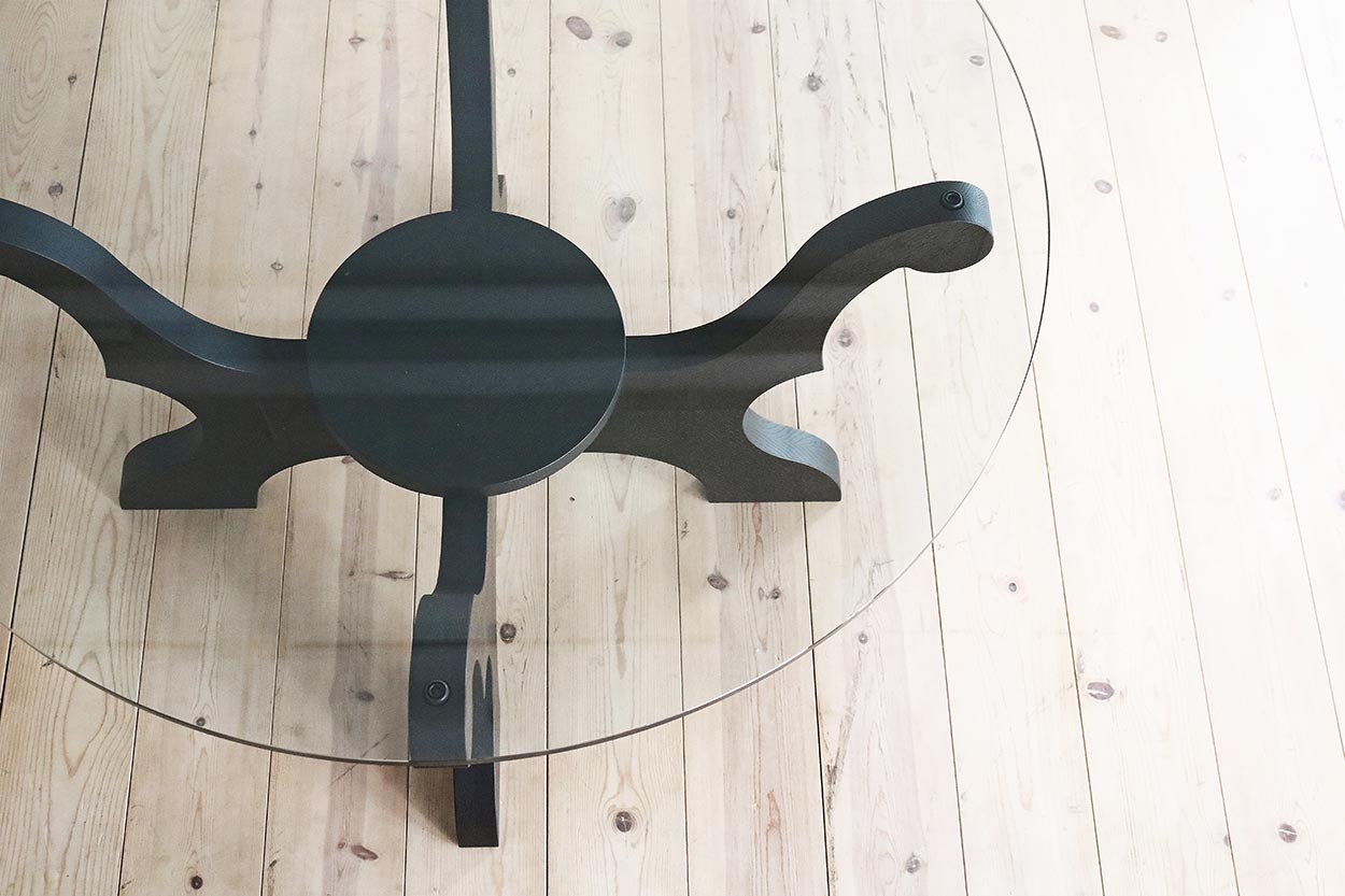 RS - BL ガラスラウンドテーブル 3